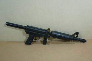 lot 120 image: Armotech WG-65 Paintball Gun