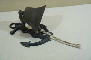 lot 131 image: Vintage Cast Iron Nautical Bell with Hanger