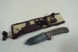 lot 136 image: Currahee Microtech Hunting Knife with Nylon Sheath