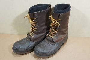 lot 148 image: Leather Waterproof Winter Boots