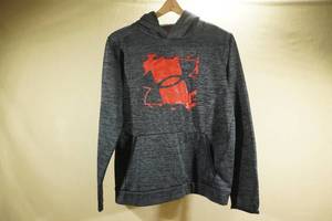 lot 154 image: Under Armour Cold Gear Hoodie - Youth XL