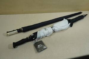 lot 182 image: 2 Large Umbrellas