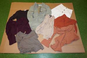 lot 184 image: Assorted Womens Clothing -Mostly Size Medium