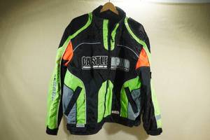 lot 198 image: Castle X Snowmobile Jacket - Large