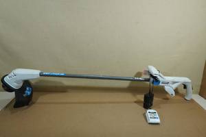 lot 210 image: Hart 20V Lithium Ion Cordless Weed Trimmer
