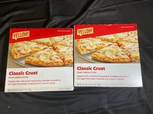 lot 40 image: Yelloh Classic Crust Four Cheese Pizza - 2-Pack