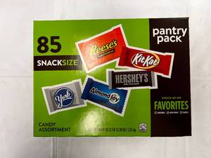 lot 103 image: 85ct Hersey Variety Snack Size Pantry Pack