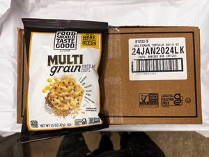 lot 126 image: 24x 1.5oz  Multi Grain Tortilla Chips