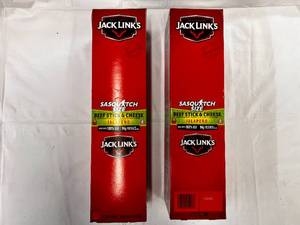 lot 127 image: 12x 2.24oz Jack Links Beef & Cheese Sticks Jalapeno