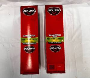 lot 128 image: 12x 2.24oz Jack Links Beef & Cheese Sticks Jalapeno