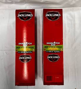 lot 129 image: 12x 2.24oz Jack Links Beef & Cheese Sticks Jalapeno