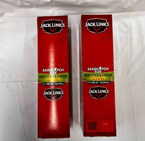 lot 131 image: 12x 2.24oz Jack Links Beef & Cheese Sticks Jalapeno