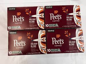 lot 200 image: 4x 10ct Peets Holiday Blend Dark Roast K-cups