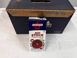 lot 258 image: 12x 32oz cartons Swanson Beef Stock  112023