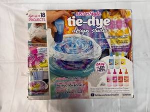 lot 308 image: Tie-Dye Design Studio