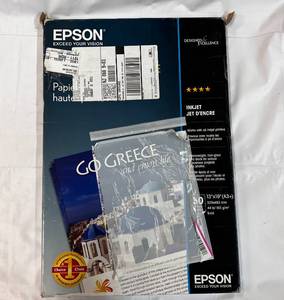 lot 318 image: Epson Presentation Paper-13x19