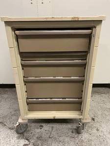 lot 19 image: Herman Miller 5-Drawer Healthcare Medical Storage Supply Cart - In Good Condition