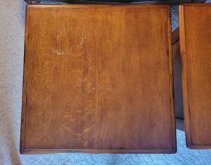 Set of two oak sidetables