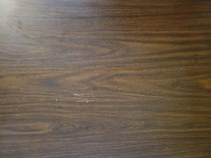 Laminate table 1