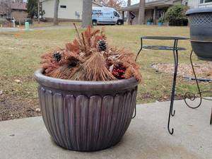 Outdoor planters