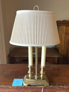Vintage MCM Brass Lamp (22 T x 8 Base) in Good Working Condition