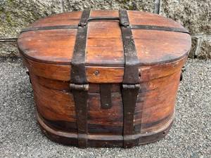 Antique Provisions BoxChest (11.25 T x 19 W x 14 D)