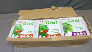 lot 26 image: Mixed Lot Plant Best 1-2-3 Grow Blocks - Pack of 9