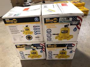 Lot of Wayne 0.16 hp. WaterBUG Submersible Utility Pump with Multi-Flo Technology  Customer Returns See Pictures