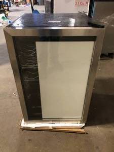 Vissani 4.3 Cu. ft. Wine and Beverage Cooler in Stainless Steel Customer Returns See Pictures