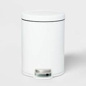 lot 12 image: 5L Round Step Trash Can - Brightroom
