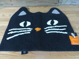 lot 136 image: Hyde & Eek Cat Shaped Bath Rug in Orange Made with 100% Cotton