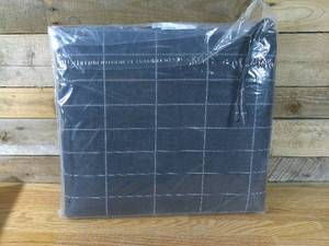 lot 205 image: 18x20 Printed Woven Outdoor Chair Seat Cushions - Threshold