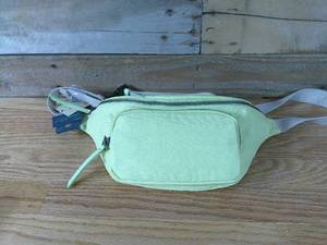 lot 306 image: UNIVERSAL THREAD Yellow Belt Bag Waist Pack Fanny Double Zip Nylon