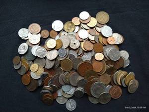 2-12 Pound Bag of Foreign Coins