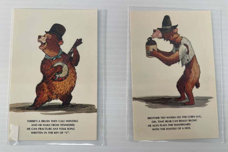 lot 33 image: Vintage Walt Disney World The Country Bear Jamboree Postcards