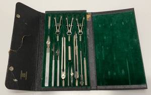 lot 11 image: Vintage Drafting Tools