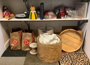 lot 80 image: Misc. Vintage Items & More
