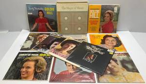 lot 94 image: Misc. Vintage Albums Including Johnny Sea & More