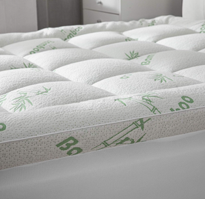 lot 118 image: Cooling Rayon Bamboo Mattress Topper RV Short Queen Size