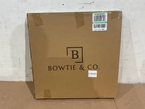 lot 484 image: Bowtie & Co. Black MDF Gallery Wall Frame with 3 Matting Options (Black)
