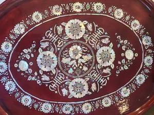 lot 80 image: Cool Chinese Pearlescent Inlaid Platter & Vase