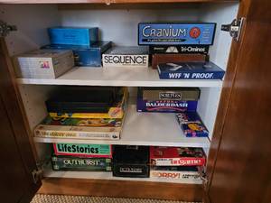 lot 105 image: Family Game Night Boardgames & Puzzles