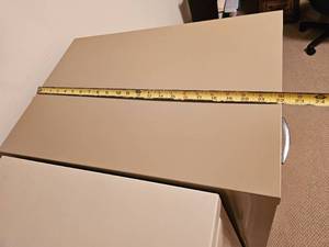 lot 107 image: Filing Cabinet B