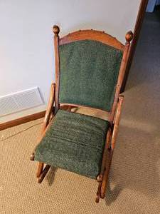 lot 97 image: Charming Folding Eastlake Rocker