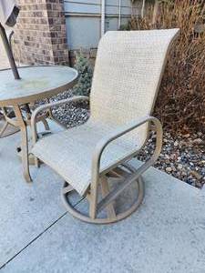lot 64 image: Contemporary Cafe Patio Set