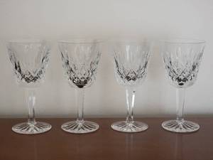 lot 23A image: Brilliant Lismore Waterford Fine Crystal Champagne Glass Set - 5(4)