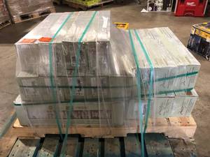 lot 9 image: 21 Boxes of Marazzi Montagna Wood Weathered Brown 6 in. x 24 in. Porcelain Floor and Wall Tile (14.53 sq. ft.  case) Customer Returns See Pictures