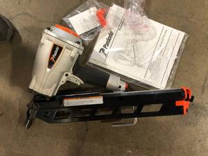 lot 15 image: Paslode Pneumatic 3-12 in. 30 degree Air Corded PowerMaster Plus Clipped-Head Framing Nailer   Customer Returns See Pictures