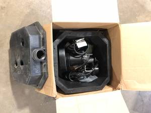 lot 45 image: Everbilt 14 HP Pre-Plumbed Sink Tray System Sump Pump  Customer Returns See Pictures