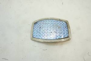 belt buckle
